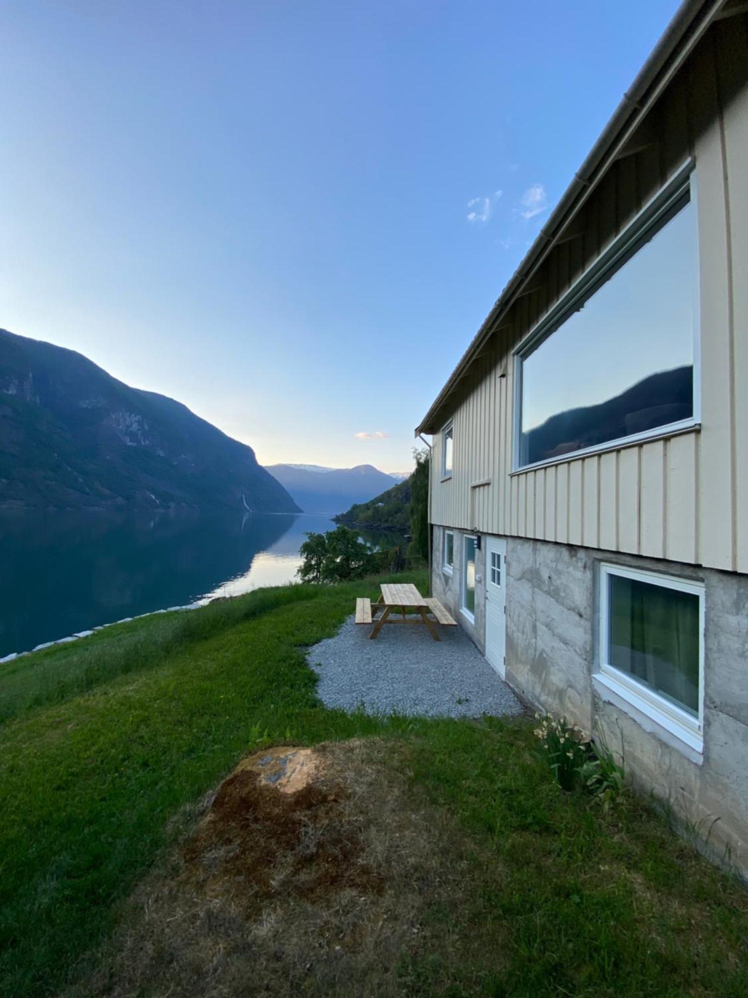 Aurland Feriehus Exterior foto
